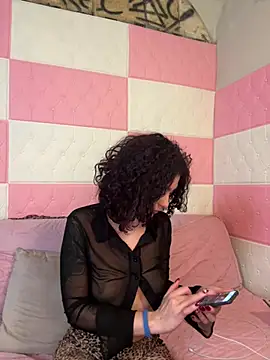 Strawberry queen91 online show from January 12, 4:45 pm