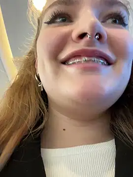 Holy Tereza online show from December 7, 3:41 pm