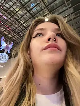 Holy Tereza online show from December 8, 3:45 pm