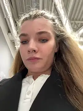 Holy Tereza online show from March 2, 3:16 pm