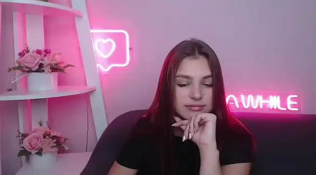 MilanaAngelAs online show from February 17, 11:44 am