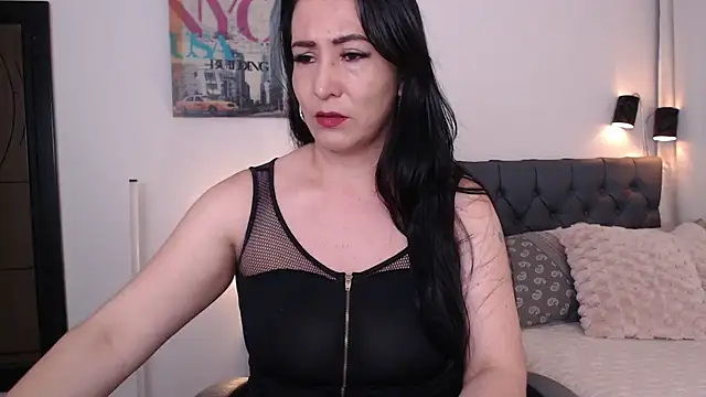 Snapshot of miawilson_1 chatting on November 30, 2:04 am miawilson 1 online show from November 30, 2:04 am