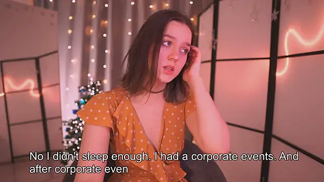 Addelin Moon online show from December 24, 3:47 pm