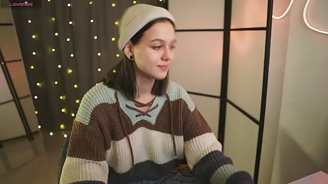 Addelin Moon online show from January 29, 3:58 pm