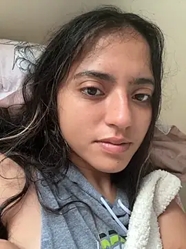 Snapshot of ViolettaSummer chatting on November 8, 11:21 am ViolettaSummer online show from November 8, 11:21 am