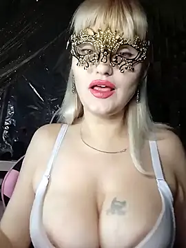 Freya Milf online show from January 28, 1:59 pm