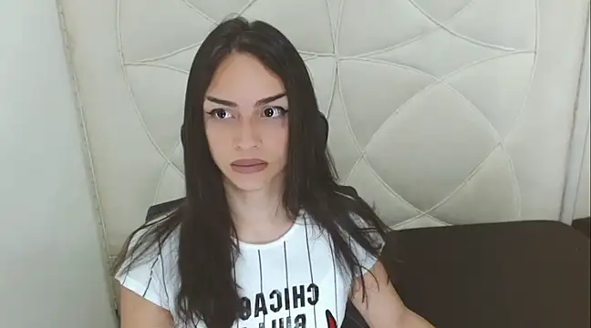 Dollbehavior  online show from December 22, 8:05 am