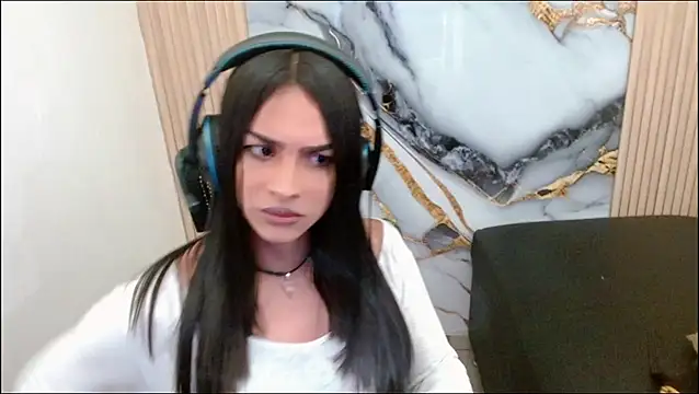 Dollbehavior  online show from September 13, 3:17 am