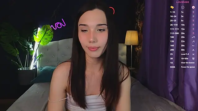 Kaia Sunshine Mia online show from January 31, 2:39 pm