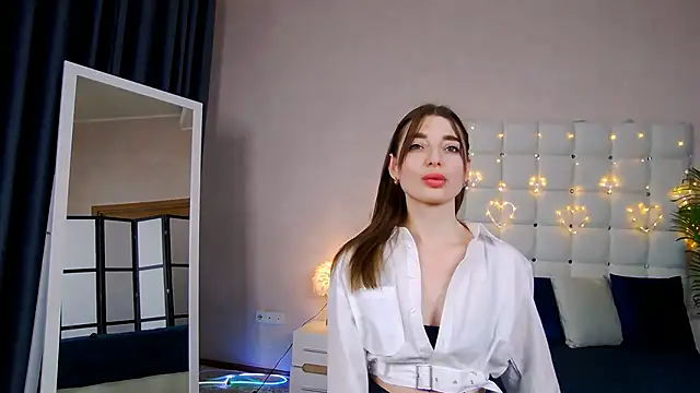 NicoleRosss online show from January 30, 2:58 pm