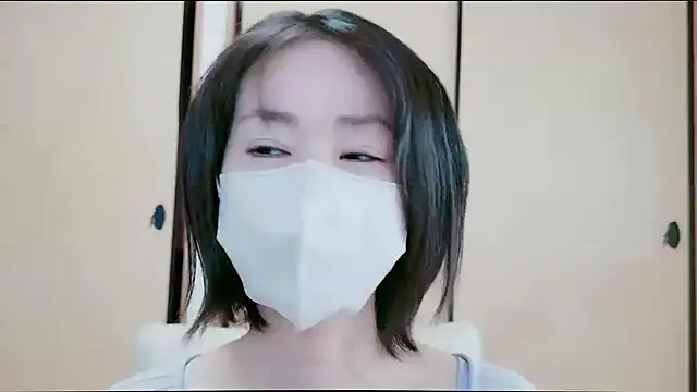 Snapshot of xxArisaxx chatting on January 8, 6:05 am xxArisaxx online show from January 8, 6:05 am