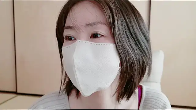 Snapshot of xxArisaxx chatting on January 9, 6:05 am xxArisaxx online show from January 9, 6:05 am