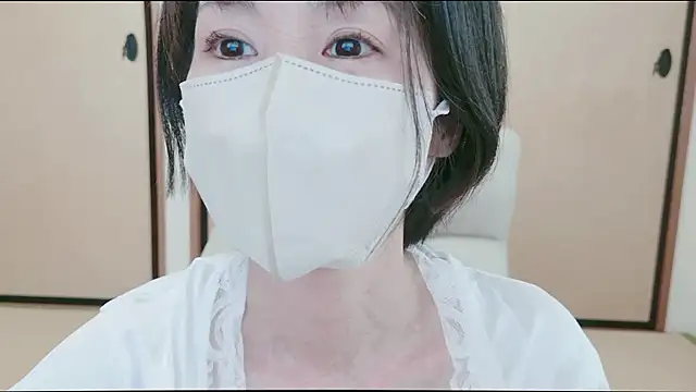 Snapshot of xxArisaxx chatting on February 14, 6:10 am xxArisaxx online show from February 14, 6:10 am