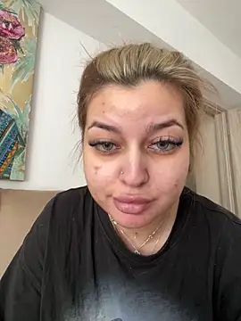 AllysonK online show from March 26, 11:27 am