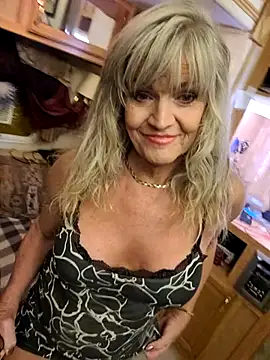 Snapshot of annika_lately chatting on October 1, 2:39 am annika lately online show from October 1, 2:39 am