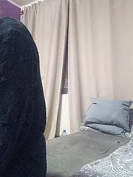 BritneyHudson online show from October 14, 1:06 am