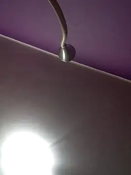 BritneyHudson online show from April 4, 1:04 am