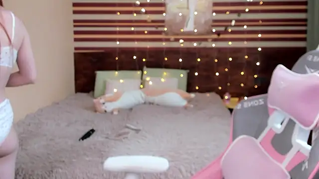 MilanaMua online show from September 16, 7:31 am