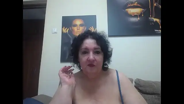 maturekorine online show from October 24, 7:10 pm