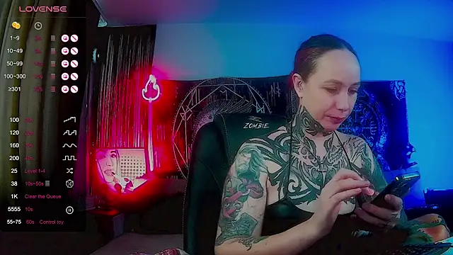 miss jenna lovee online show from February 22, 6:24 am