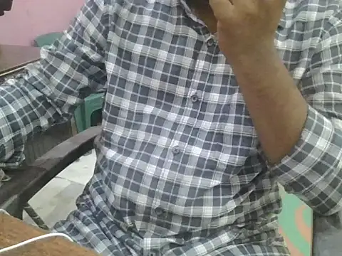 Snapshot of ITGuyhyd chatting on November 29, 9:34 am ITGuyhyd online show from November 29, 9:34 am