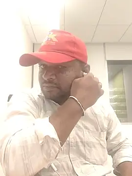 Snapshot of ITGuyhyd chatting on December 1, 2:22 pm ITGuyhyd online show from December 1, 2:22 pm