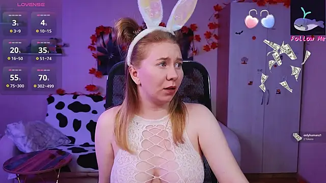 D0nna  online show from October 22, 9:25 pm