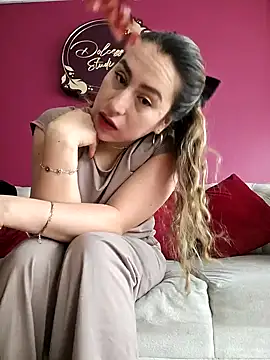 Snapshot of RubbyTaylor chatting on October 11, 11:53 am RubbyTaylor online show from October 11, 11:53 am