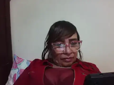 Snapshot of LITLESTAR chatting on December 15, 1:13 am LITLESTAR online show from December 15, 1:13 am