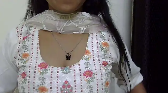 momo lov online show from March 7, 5:40 am