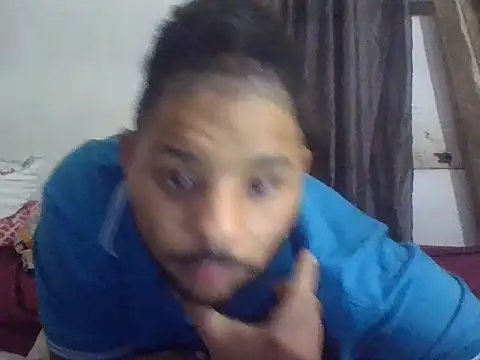 Snapshot of Dj-yefri-pauta chatting on November 12, 5:30 am Dj-yefri-pauta online show from November 12, 5:30 am