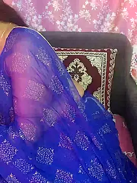 Snapshot of joya_bhabi chatting on February 15, 4:45 pm joya bhabi online show from February 15, 4:45 pm