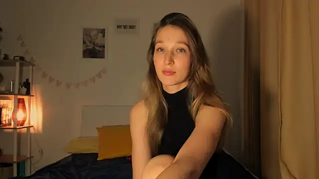 Snapshot of _Lora_Palmer chatting on January 3, 9:15 pm Lora Palmer online show from January 3, 9:15 pm