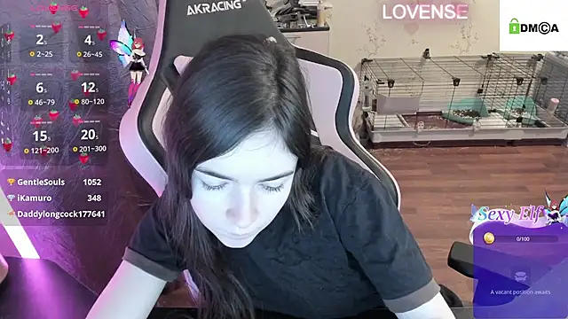 Snapshot of Crazy_forest_fairy chatting on January 12, 1:53 am Crazy forest fairy online show from January 12, 1:53 am