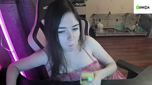 Snapshot of Crazy_forest_fairy chatting on March 5, 2:25 am Crazy forest fairy online show from March 5, 2:25 am