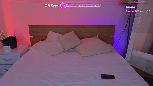 Snapshot of Hayle_Hill chatting on November 16, 2:06 am Hayle Hill online show from November 16, 2:06 am