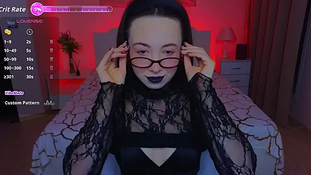 Hayle Hill online show from February 5, 12:59 am