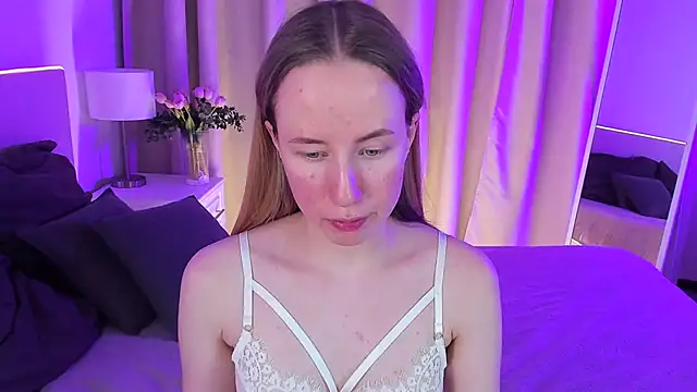 Snapshot of Cassie_Kelman chatting on January 27, 2:42 am Cassie Kelman online show from January 27, 2:42 am