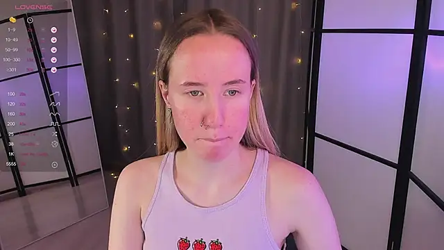 Snapshot of Cassie_Kelman chatting on February 21, 11:54 pm Cassie Kelman online show from February 21, 11:54 pm