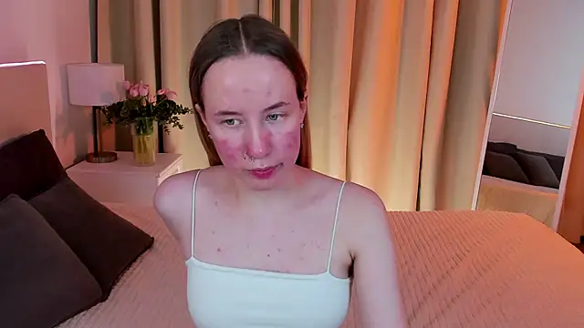 Snapshot of Cassie_Kelman chatting on February 24, 3:23 am Cassie Kelman online show from February 24, 3:23 am