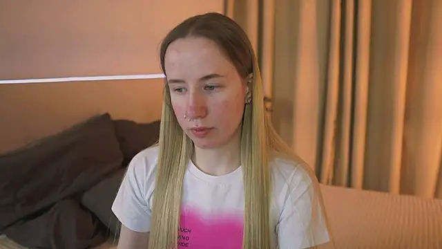 Snapshot of Cassie_Kelman chatting on March 12, 9:13 pm Cassie Kelman online show from March 12, 9:13 pm