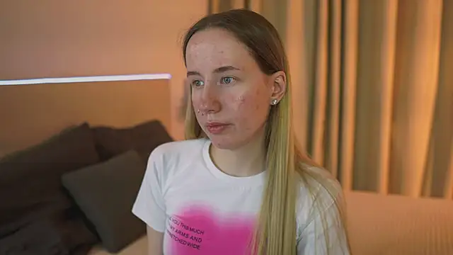 Snapshot of Cassie_Kelman chatting on March 13, 3:22 am Cassie Kelman online show from March 13, 3:22 am