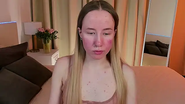 Snapshot of Cassie_Kelman chatting on March 14, 9:00 pm Cassie Kelman online show from March 14, 9:00 pm