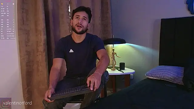 Valentinoford online show from September 23, 8:45 pm