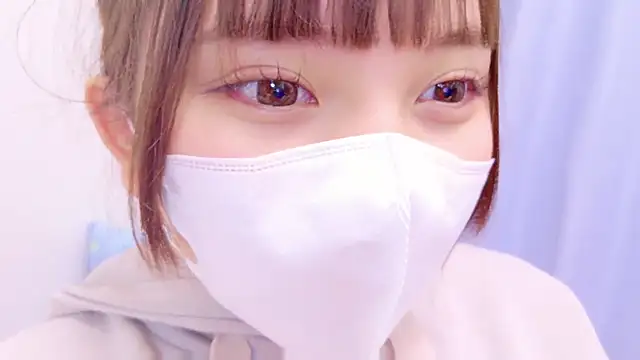 senachinnn online show from March 13, 4:16 am