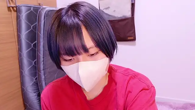 senachinnn online show from September 28, 8:31 am