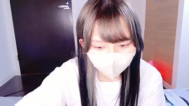 senachinnn online show from October 19, 8:48 am