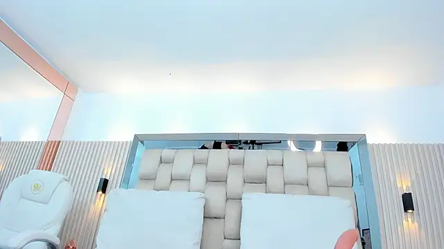 Dalia-Prada online show from November 28, 11:18 pm