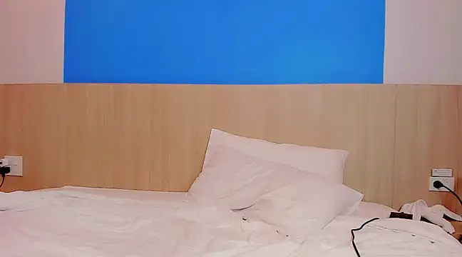 sexntease online show from January 3, 1:25 pm