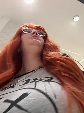 Teya moon  online show from June 6, 11:26 am